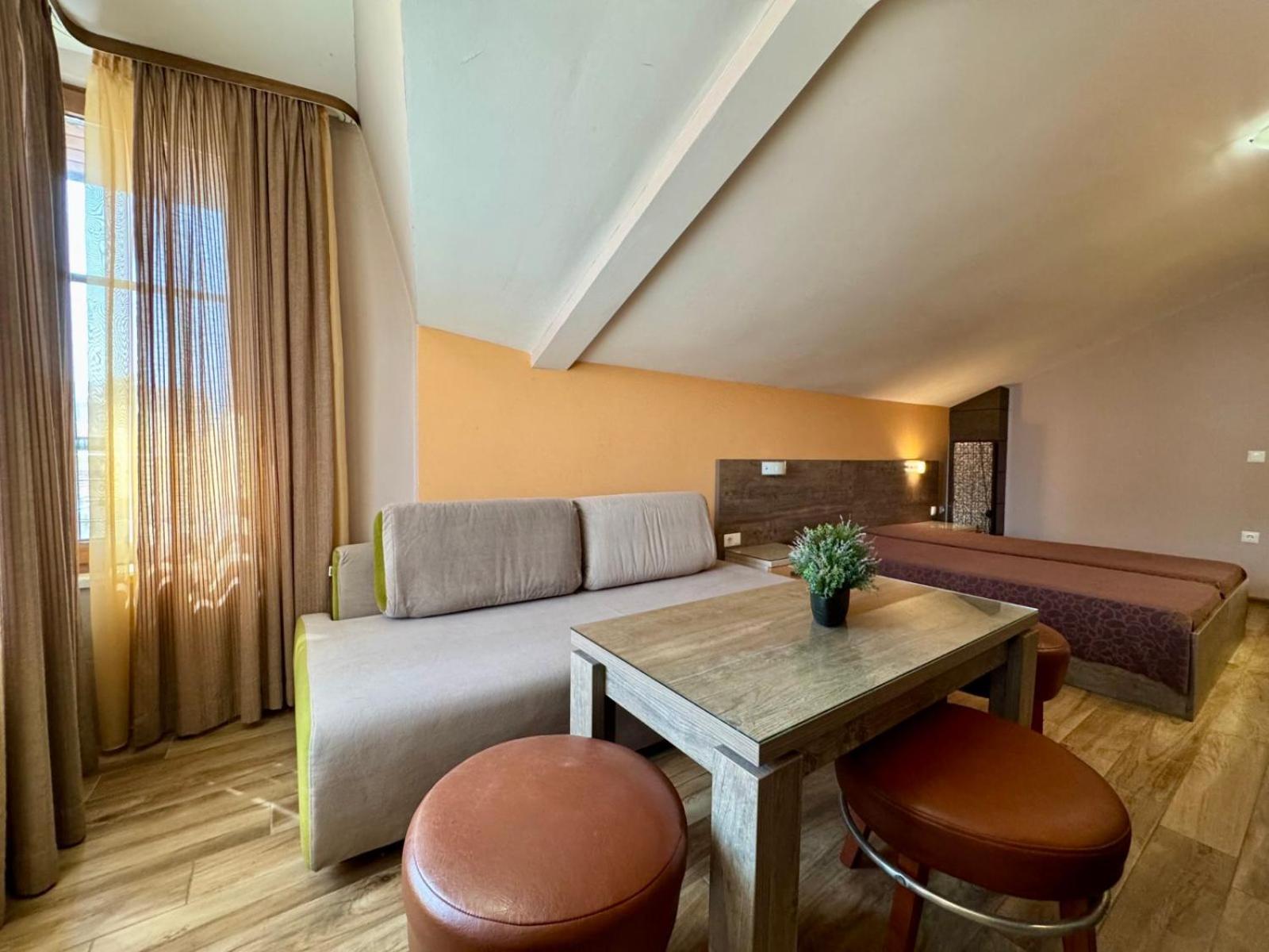 Къща За Гости Роси Pomorie Ngoại thất bức ảnh