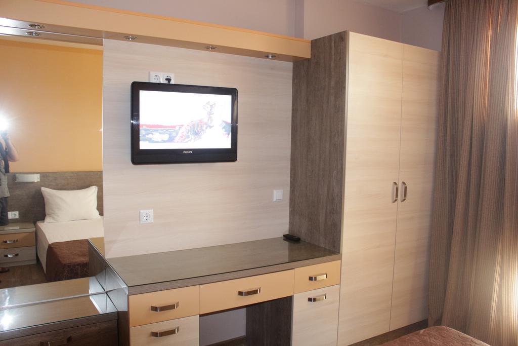 Къща За Гости Роси Pomorie Ngoại thất bức ảnh